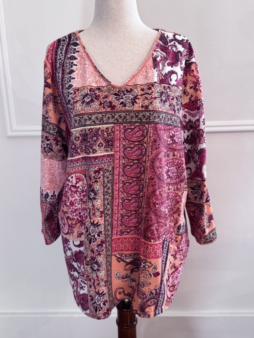 Chico's Pink Paisley Patchwork Tunic Blouse V-Neck Cotton Stretch Size 3 / US XL